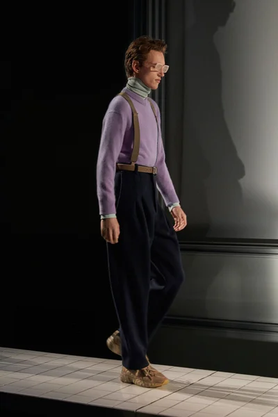 Look 4